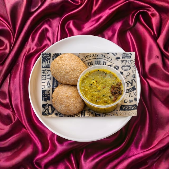 Daal Kachori Nashta.